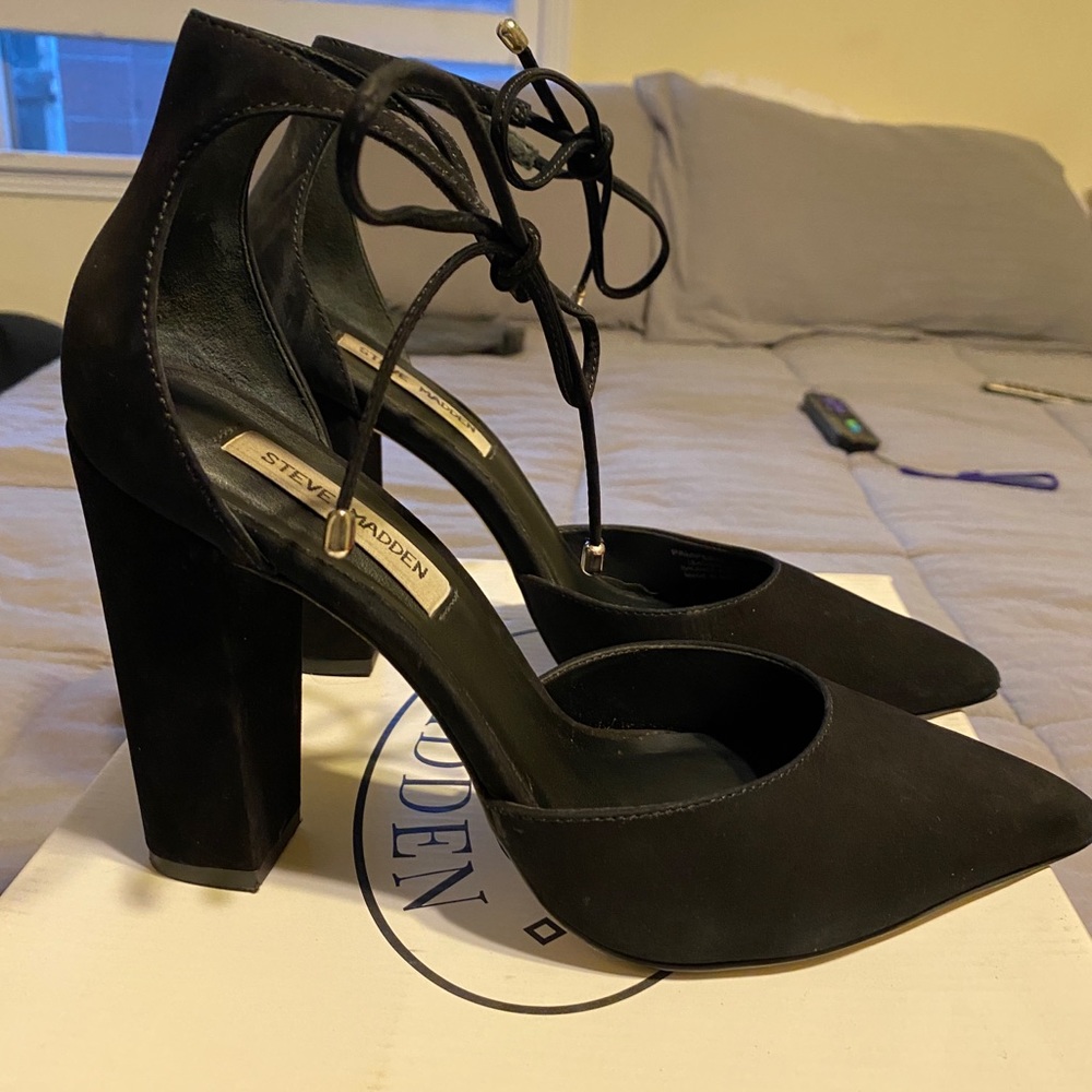 Steve Madden Pampered block heels